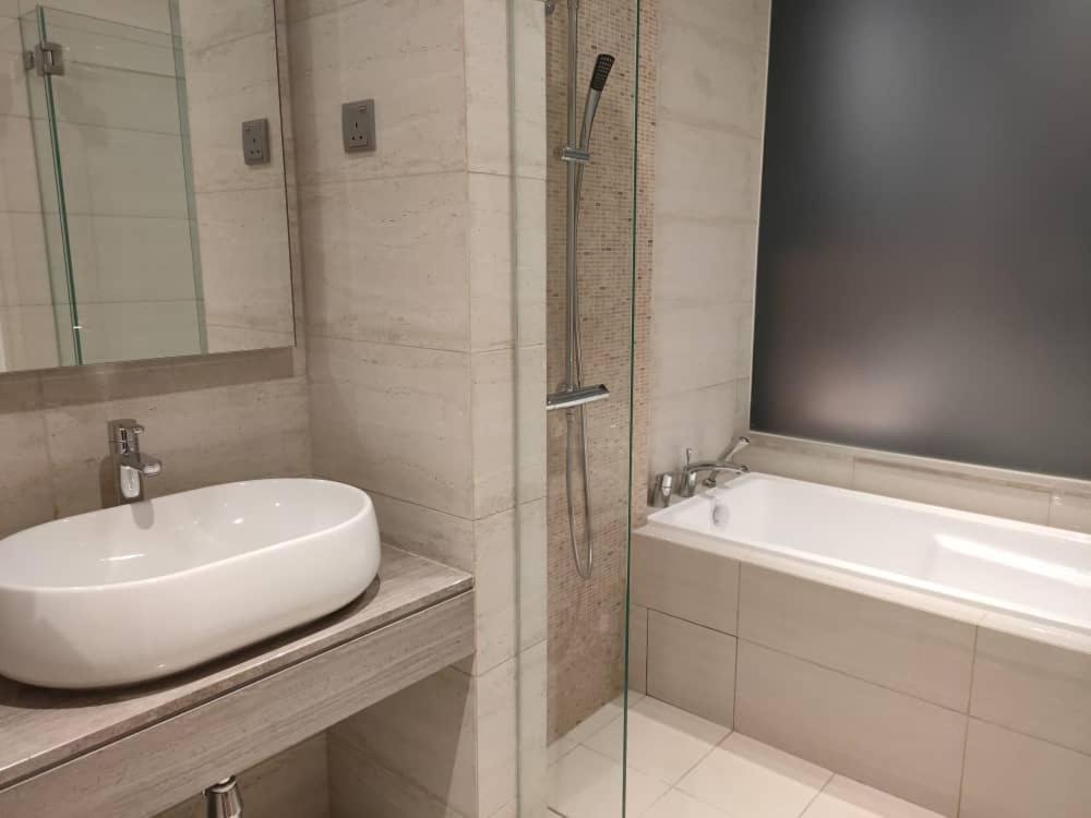 Anggun By Kl Suites Kuala Lumpur Exterior photo